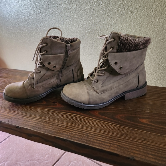 Madden Girl Other - Madden Girl Boots